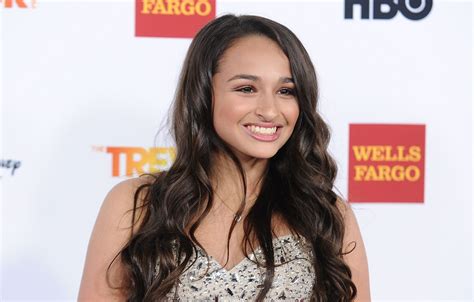 I Am Jazz Jazz Jennings Explains Her Connection To Mermaids In Partnership With The Smithsonian