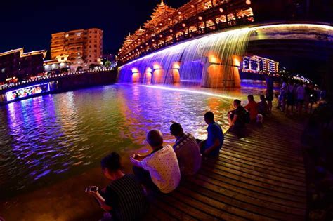 Night View Along Fengyu Bridge In Chinas Hubei