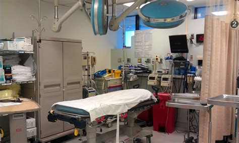 We did not find results for: Dr Gray: A night in the trauma unit (Part 1) - The Daily Vox