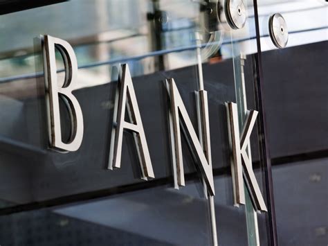 Il limite può variare da banca a banca. Banche in caduta, ma view resta costruttiva. GS alza stime ...