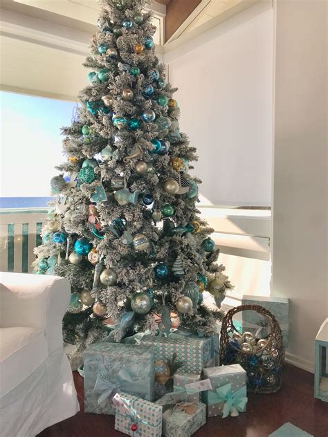 5.0 out of 5 stars 1. Christmas at the Beach house 🏡. | Holiday decor, Coastal ...