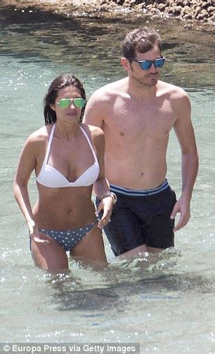 No dia em que celebra 29 anos, sérgio oliveira assume estar numa das melhores fases da sua carreira. Iker Casillas marries sports reporter Sara Carbonero in ...