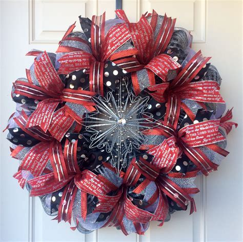 Pin by BumbleBee Wreaths on BumbleBee Wreaths | Christmas wreaths, 4th of july wreath, Handmade ...
