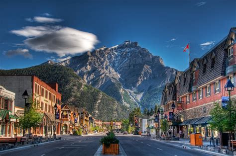 7 Reasons You Should Not Move To A Mountain Town Snowbrains