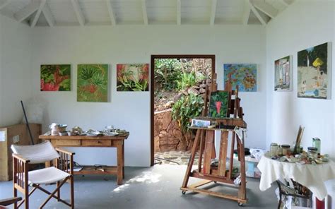 30 Creative And Beautiful Home Art Studio Ideas