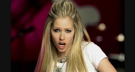Everything Wrong With Avril Lavigne Girlfriend — Music Video Sins