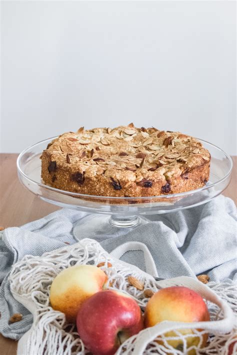 Check spelling or type a new query. French Apple and Almond Cake (vegan) | Recipe in 2020 ...
