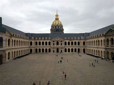 Pour Sa Réouverture Le Musée De Larmée à Paris Offre Des Entrées