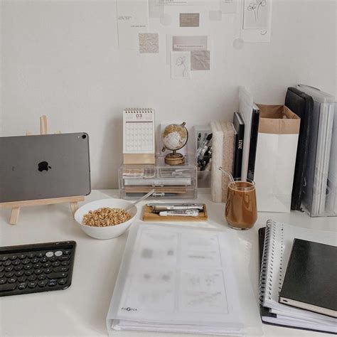 30 Aesthetic Desk Ideas For Your Workspace Gridfiti