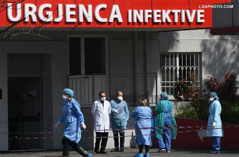 Zbulohen Raste Të Reja Në Shqipëri 15 Persona Nga Personeli Mjekësor
