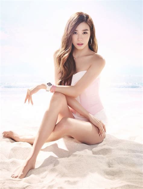 Tiffany Hwang Girls Generation Tiffany Girls Generation Beach Photoshoot