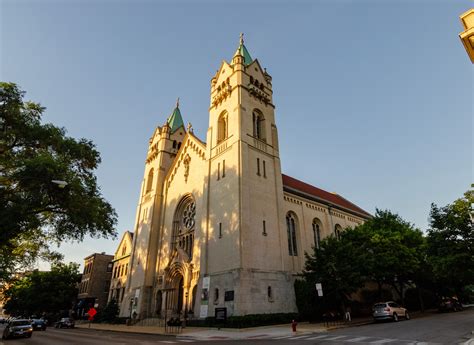 St Josaphat Roman Catholic Church · Sites · Open House Chicago
