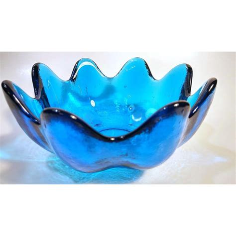 Blenko Cobalt Blue Glass Bowl Chairish Blenko Glass Blue Glass Glass Bowl