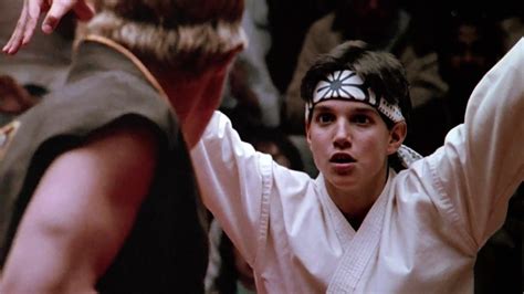 Karate Kid The 1984 Showtimes Movie Tickets And Trailers Landmark