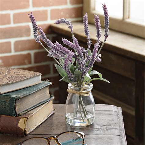 Lavender Vase Primitives By Kathy