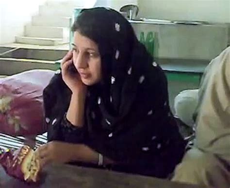 Pashto Local Girl Talking With Mobile Video Dailymotion