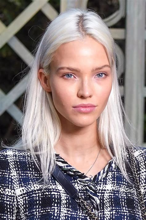 Tips From A Top Colourist On How To Look After Bleach Blonde Hair