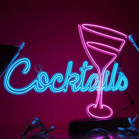 Neon Cocktails Bar Sign