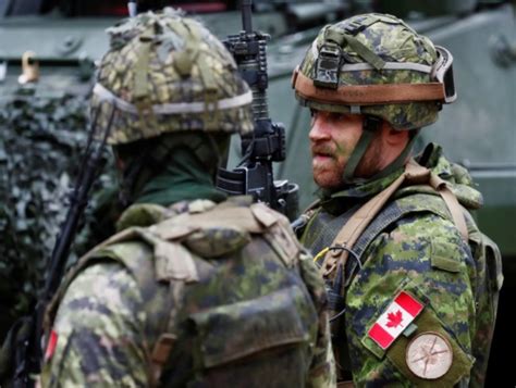 وزيرة الخارجية العالم تغير وعلى الجيش الكندي أن يكون جاهزا