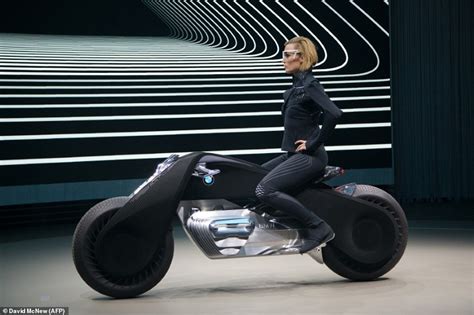 Bmw Presents Its Self Balancing Motorcycle Of The Future Daily Mail