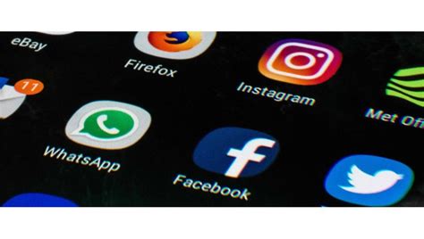 Instagram profillerine ulaşamayan kullanıcılar bunun üzerine arama motorlarında instagram çöktü mü?' , instagram'da akış yenilemiyor sorunu ne demek gibi kelimeleri arattı. WhatsApp, Instagram ve Facebook çöktü mü? (Bakanlık ...