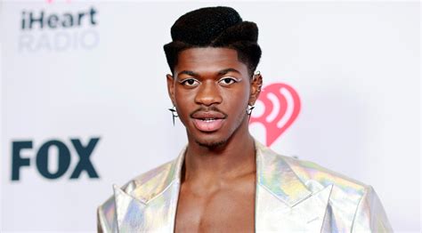 Lil Nas X Dressing Up As Ice Spice For Halloween 2022 Has Fans In Tears