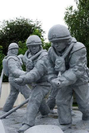 A raging forest fire engulfed 250 acres around the chernobyl nuclear power plant this weekend ukraine's emergency services ministry scrambled 130 firefighters and two planes to tackle the blaze. Part of a statue in Chernobyl, erected in honour of the ...