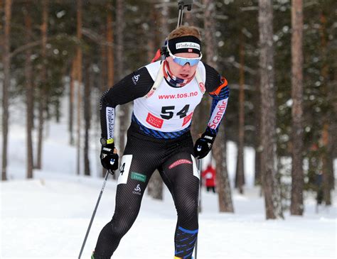 İş logonuzu iş kartlarına, promosyon ürünlerine ve web sitenize yerleştirin. vintersport, skiskyting | Martin var 12 sekund frå ny ...