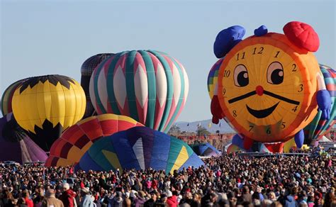 Photos Colours Galore As Albuquerque Balloon Festival Lifts Off