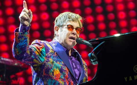 Elton john is a british singer, pianist and composer whose unique blend of pop and rock styles turned him into one of the biggest music icons of the 20th century. Elton John Posts A Sad 'Retirement Statement' On Social Media - Metalhead Zone