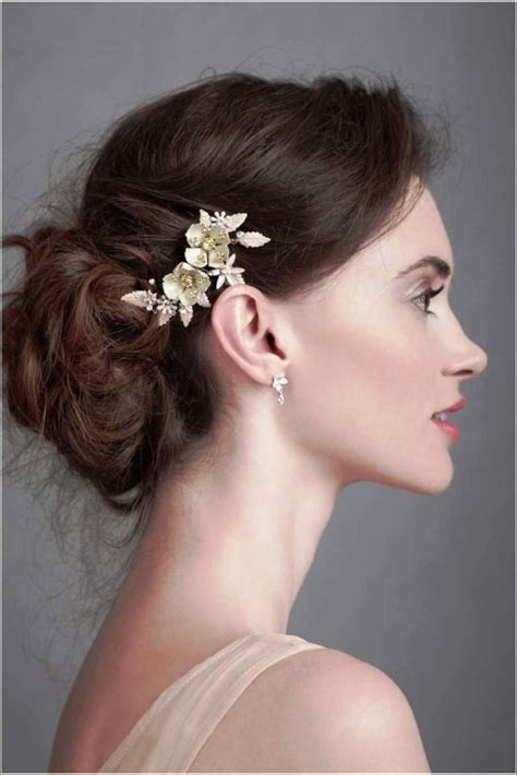 39 Walk Down The Aisle With Amazing Wedding Hairstyles For Thin Hair Hairstyles For Women