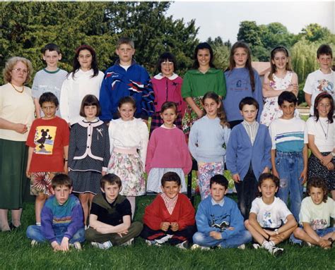 Photo De Classe Cm1 92 93 De 1992 Ecole Primaire De Nanteuil Le