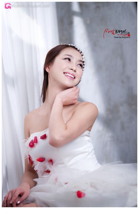 Ju Da Ha In Wedding Dress Cute Girl Asian Girl Korean Girl Japanese Girl Chinese Girl