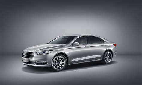 Ford Taurus 2015 Pictures And Information