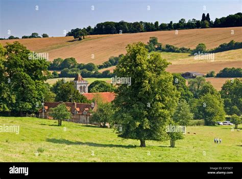 Hughenden Valley Hi Res Stock Photography And Images Alamy