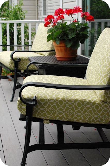 Sun and weather in general takes a i recently inherited some antique wicker chairs from my parents. Instructions on how to reupholster or recover your patio ...