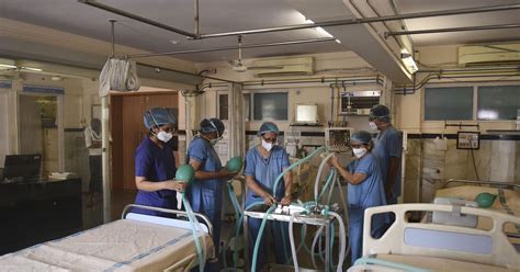 Covid 19 Infected Man Alleges Delhi Hospital Denied