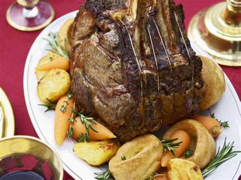 Roast Beef With Vegetables And Yorkshire Pudding Recipe Eat Smarter Usa