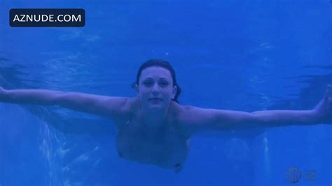 Browse Celebrity Underwater Images Page 1 Aznude