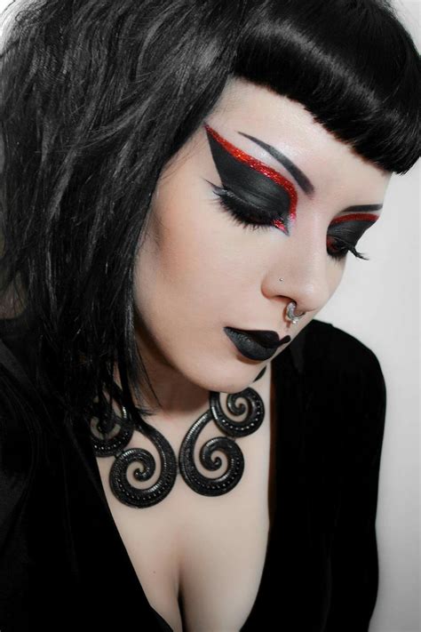 Pin By Witchywonders On Black Beauties Edgy Makeup Gothic Makeup