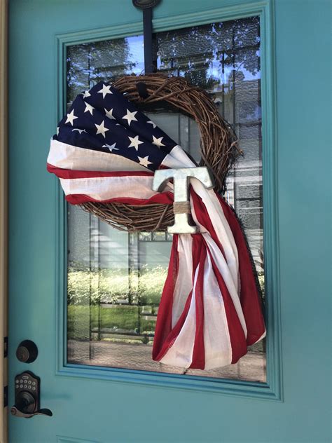 Easy Diy American Flag Wreath Artofit