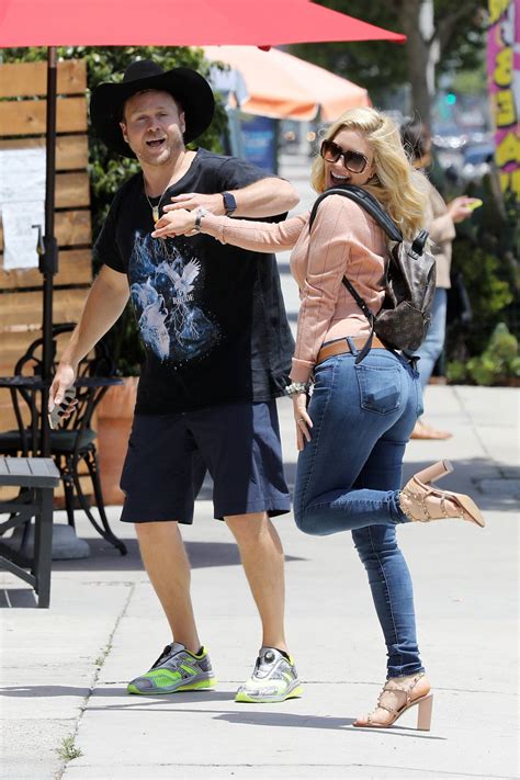 As a documentarian of latin american food for the past 15 years, i can say this with the utmost confidence: Heidi Montag - With Spencer Pratt at Don Antonio's Mexican ...