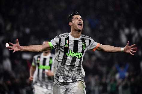 Cristiano Ronaldo Scores Controversial Penalty For Juventus As Unique