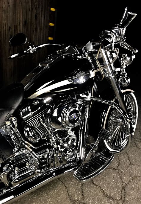 Pin By Cmc Motorsports Llc On Cool Harley Pics Gangster Style Harley
