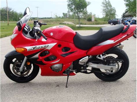 См., исправен, птс, с пробегом. Buy 2005 Suzuki Katana 600 on 2040-motos