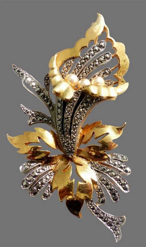 Gold Plated Flower Brooch Faux Pearls Marcasites 1950s Kaleidoscope Effect