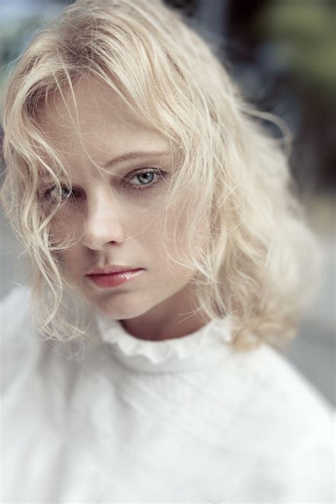 Wallpaper Women Photography Model Portrait Display Blonde Looking At Viewer Juicy Lips