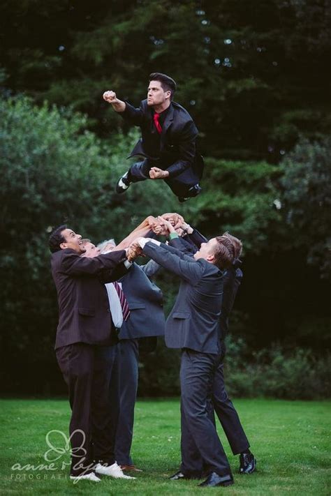 30 Fun Groomsmen Photo Ideas And Poses You Have To Try Deer Pearl Flowers