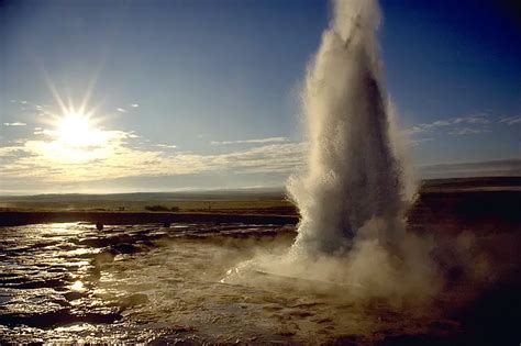 Geyser Facts For Kids Education Site