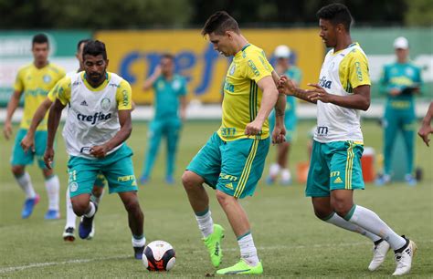 verdão encerra preparação e relaciona 23 para estreia no paulista veja a lista palmeiras